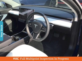 Used Tesla Model 3 2020 for sale - 75568457: Photo