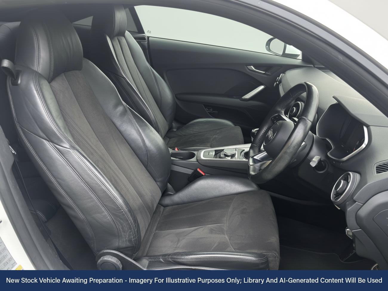 Used Audi TT 2015 for sale - 76782932: Photo 3