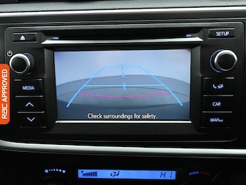 Used Toyota Auris 2014 for sale - 76685722: Photo