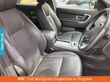Used Land Rover Discovery Sport 2019 for sale - 75536413: Photo