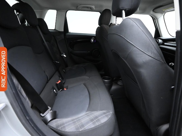 Used MINI Hatch 2019 for sale - 76207015: Photo 13
