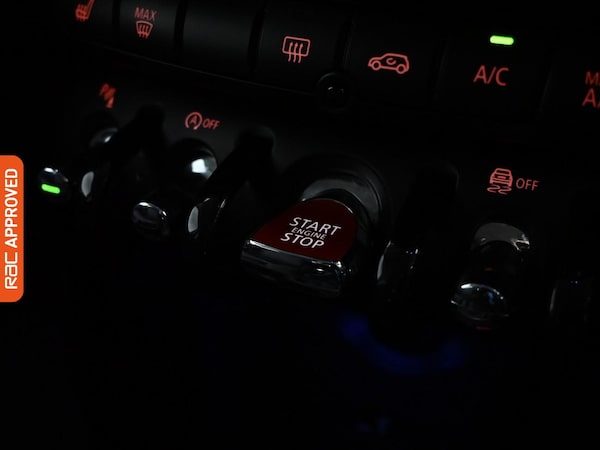 Used MINI Hatch 2019 for sale - 76207015: Photo 22