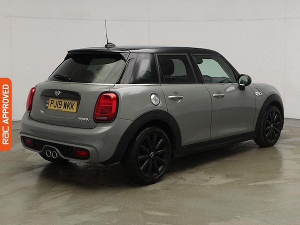 Used MINI Hatch 2019 for sale - 76207015: Photo 32