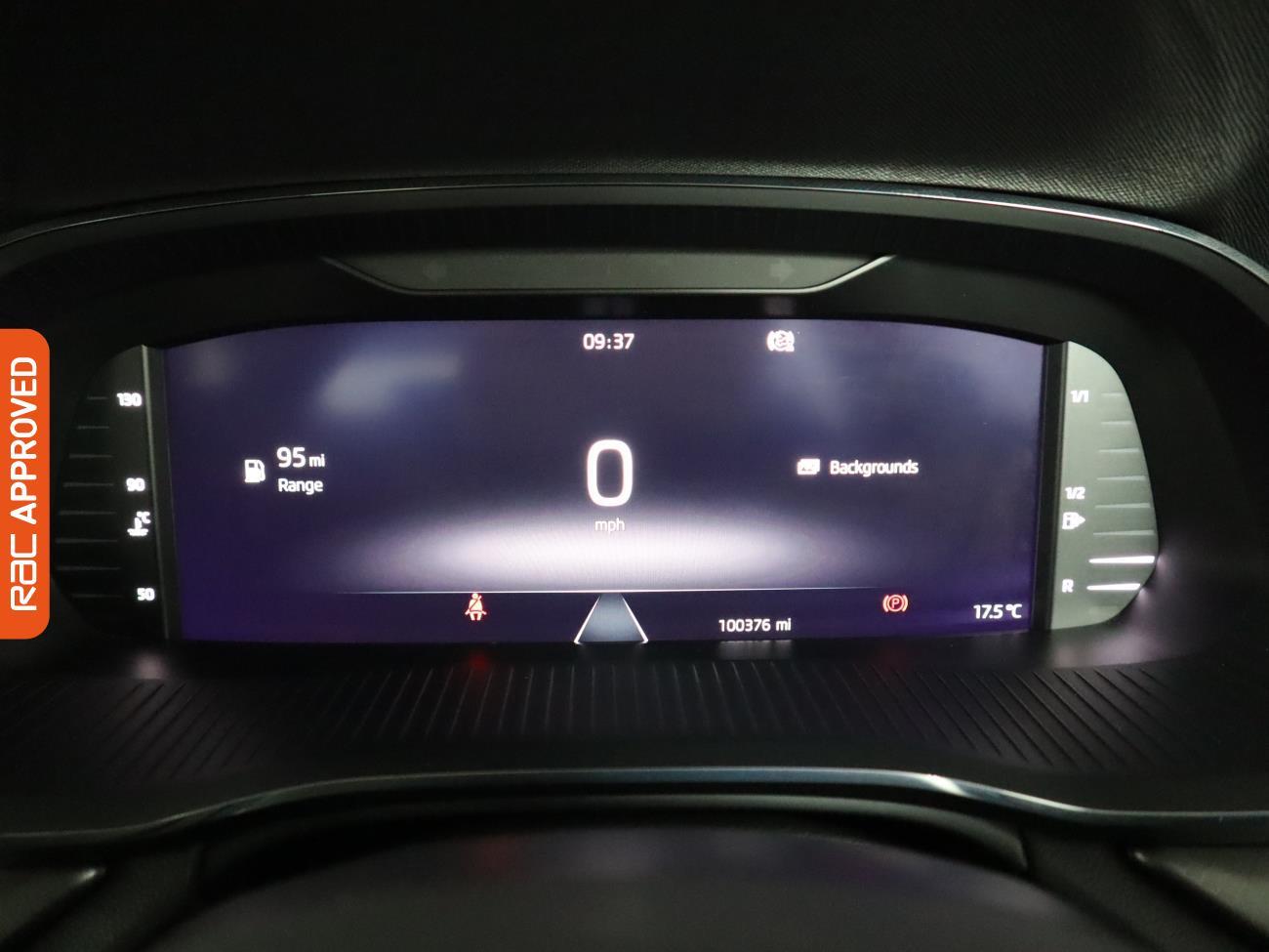 Used Skoda Octavia 2021 for sale - 76477519: Photo 11