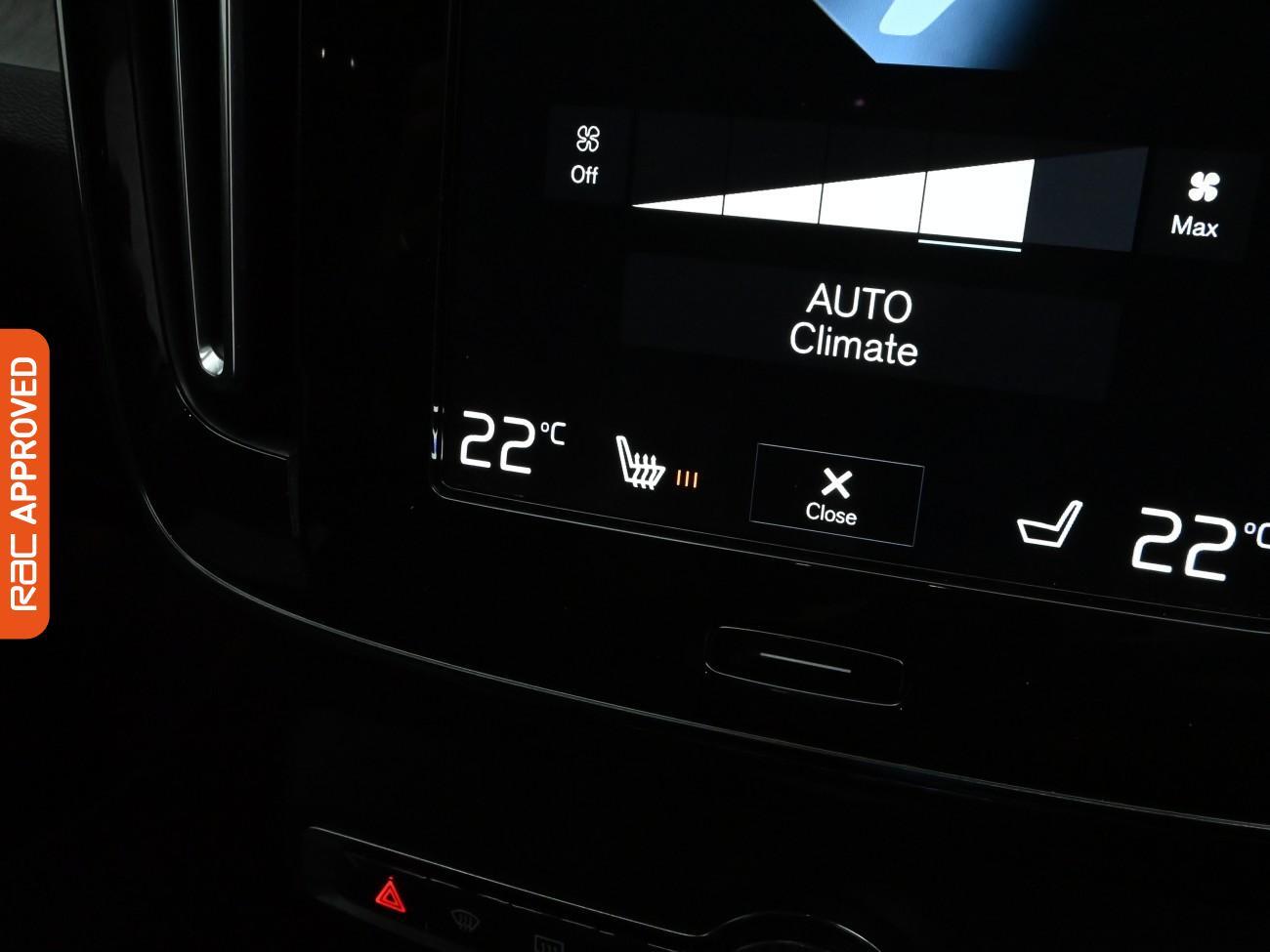 Used Volvo XC40 2021 for sale - 77582858: Photo 16