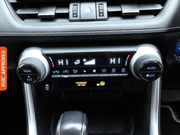Used Toyota RAV4 2021 for sale - 76047434: Photo 18