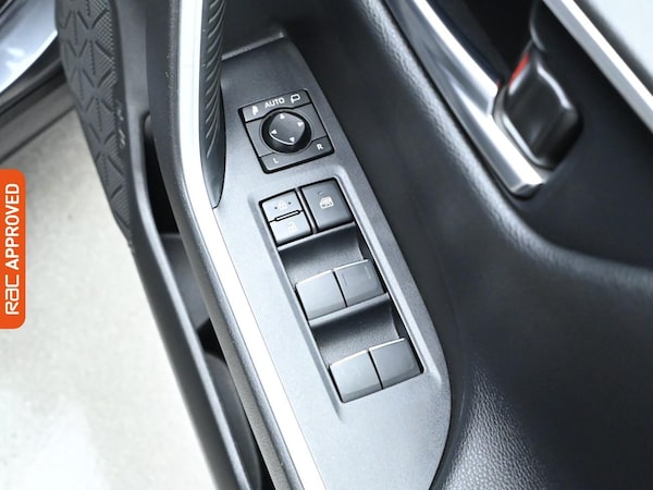 Used Toyota RAV4 2021 for sale - 76047434: Photo 22