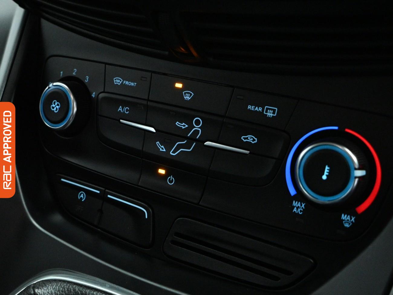 Used Ford Kuga 2017 for sale - 77692342: Photo 17