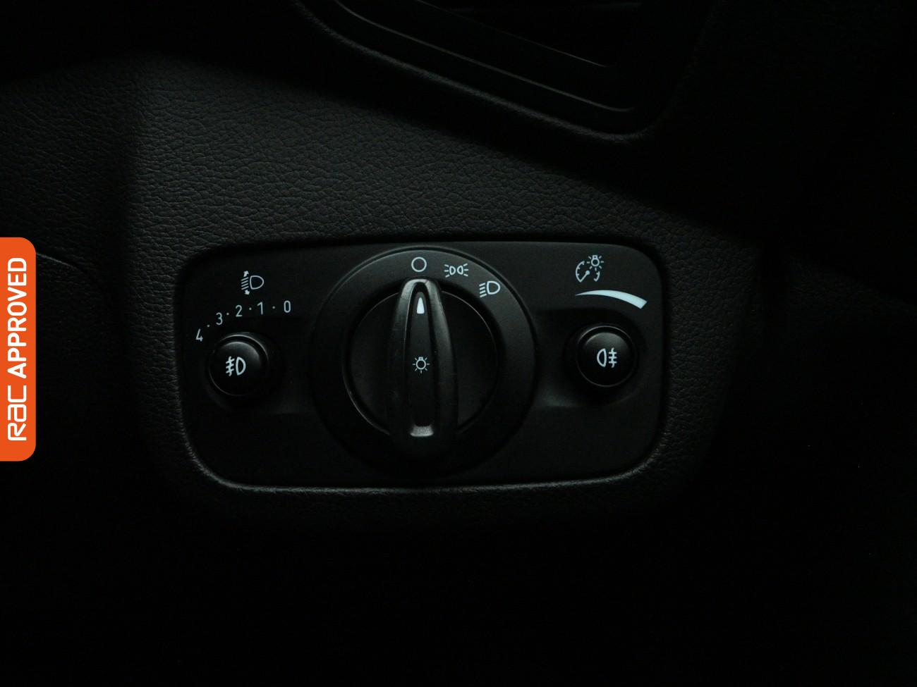 Used Ford Kuga 2017 for sale - 77692342: Photo 21