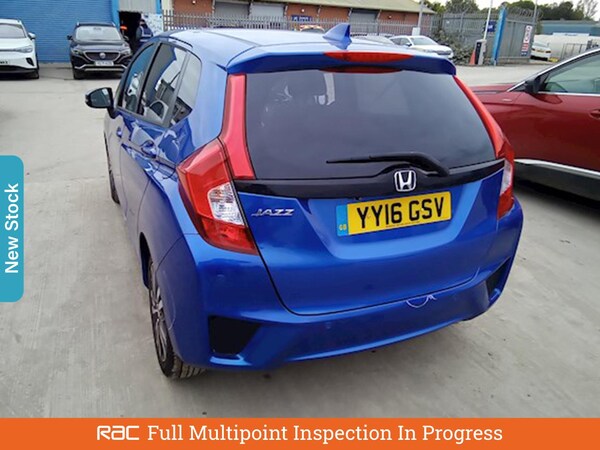 Used Honda Jazz 2016 for sale - 76274762: Photo 2