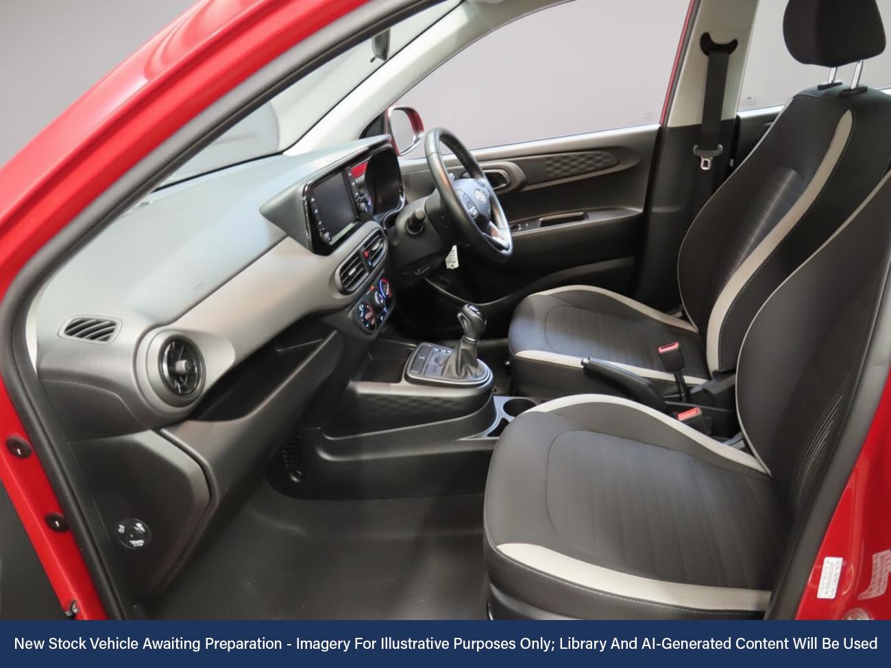 Used Hyundai i10 2023 for sale - 76480997: Photo 2