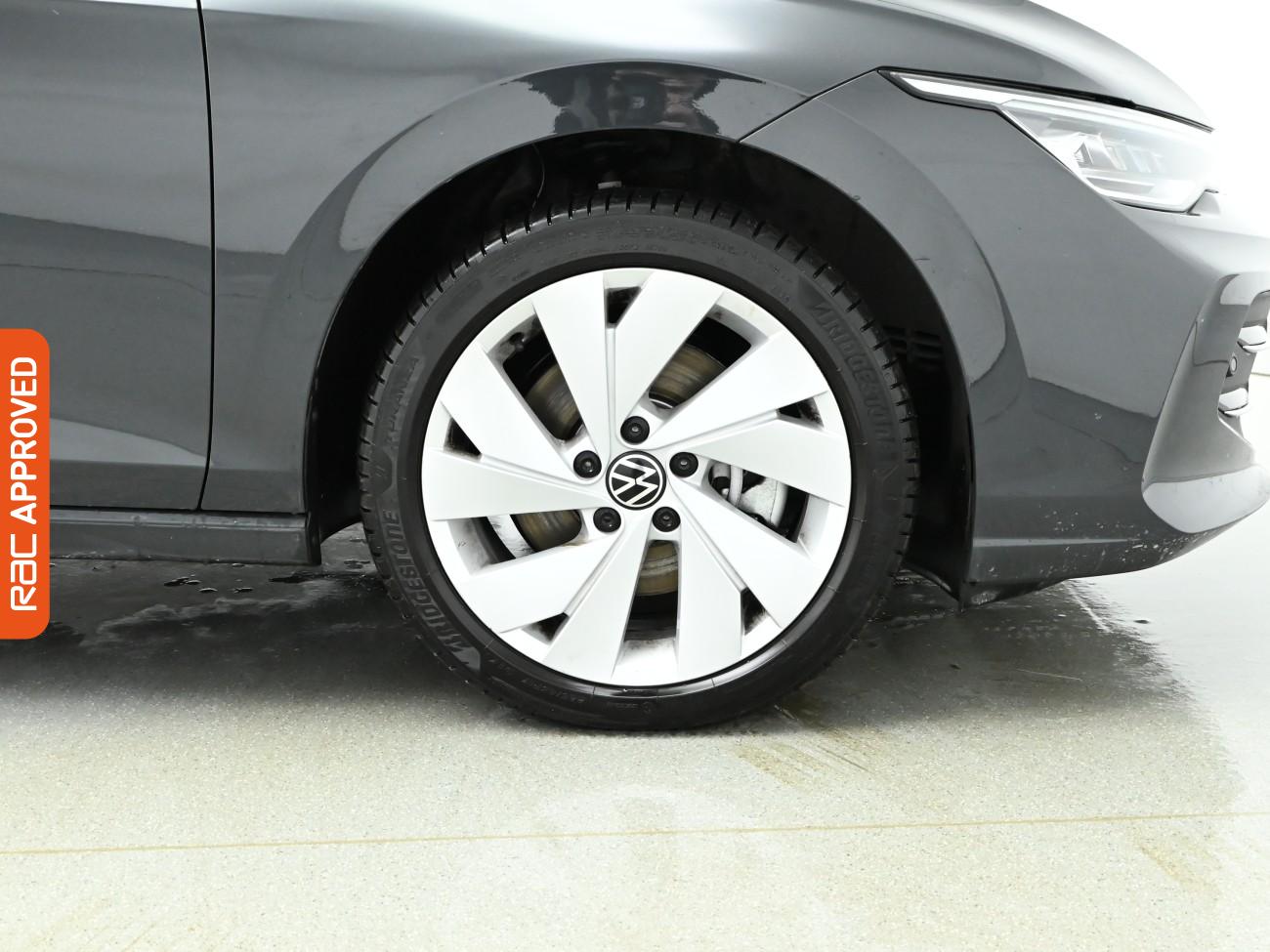 Used Volkswagen Golf 2025 for sale - 77535431: Photo 31