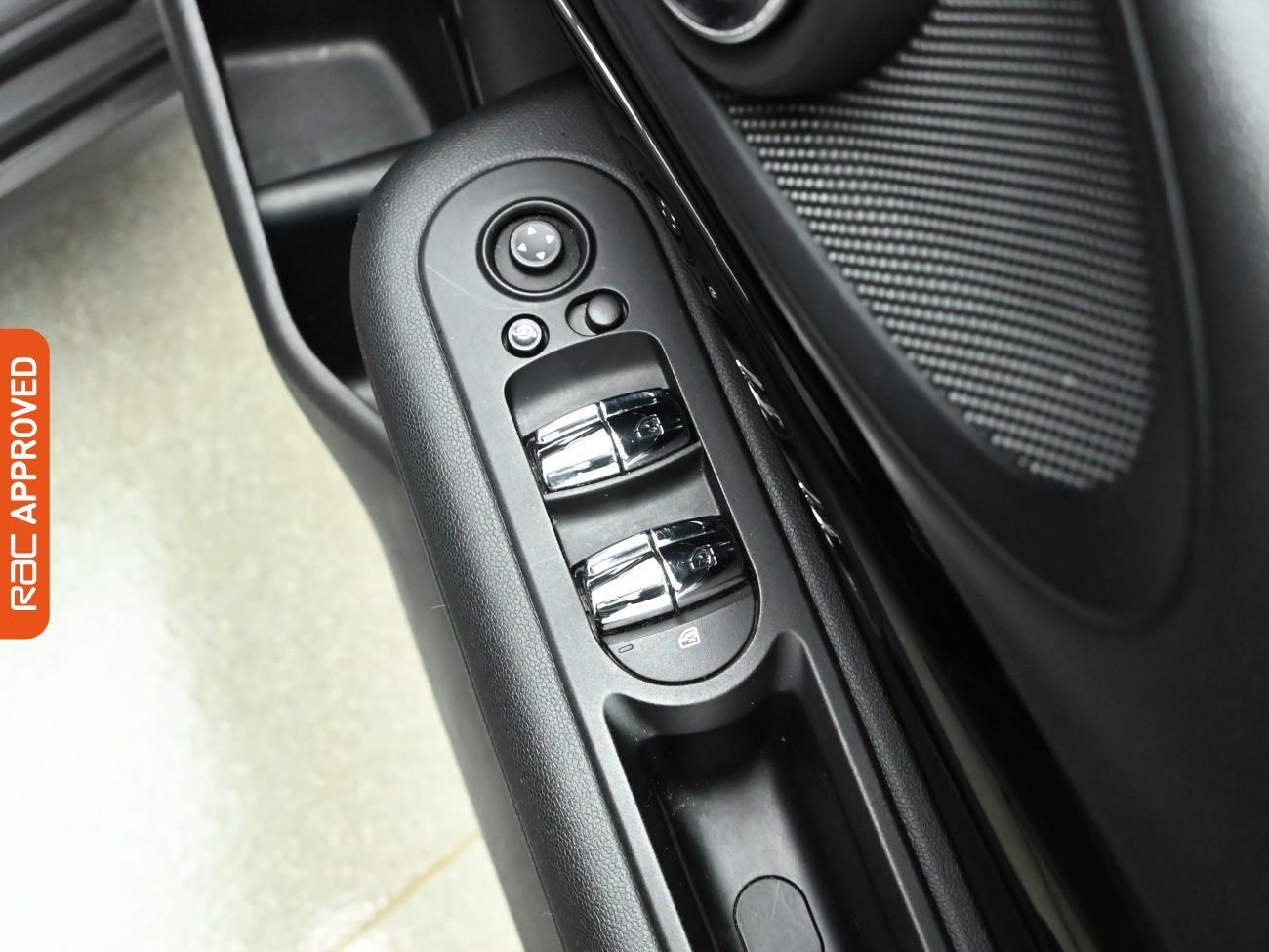 Used MINI Clubman 2020 for sale - 77286857: Photo 26