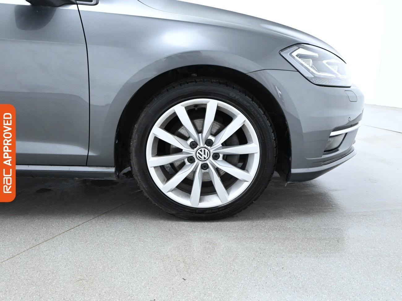 Used Volkswagen Golf 2020 for sale - 76126117: Photo 25