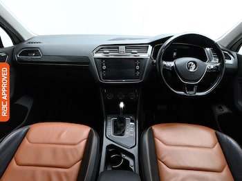 Used Volkswagen Tiguan 2017 for sale - 76368605: Photo