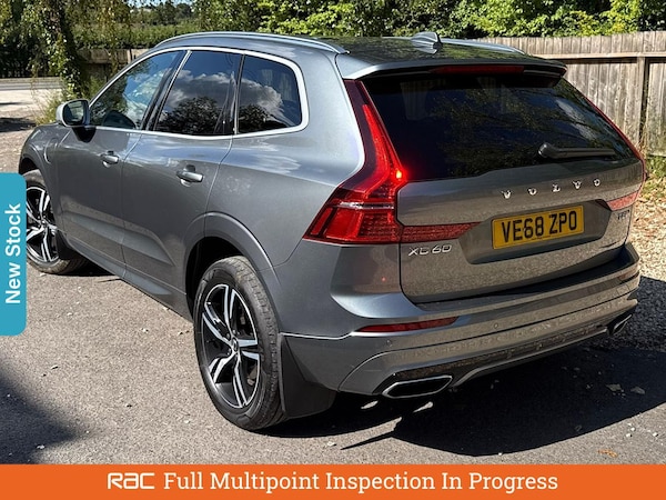 Used Volvo XC60 2019 for sale - 75536378: Photo 2