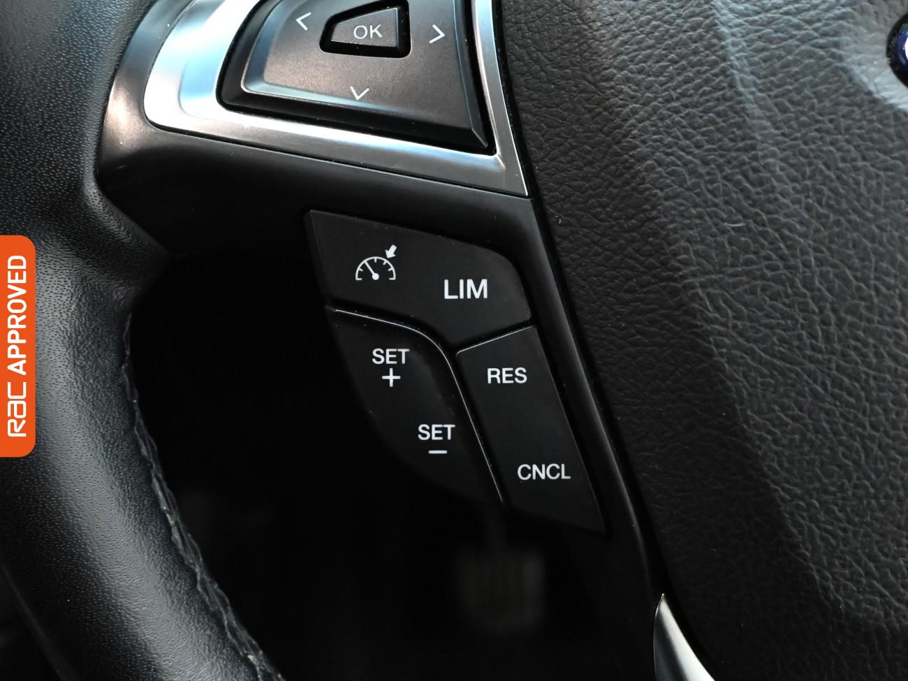 Used Ford Edge 2017 for sale - 77257679: Photo 25