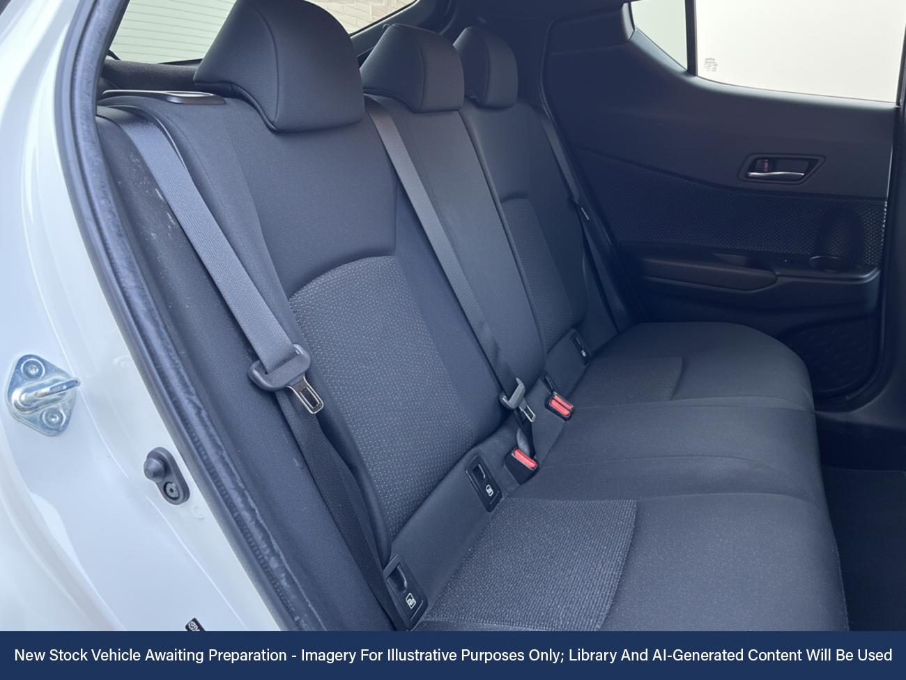 Used Toyota C-HR 2018 for sale - 76509185: Photo 4