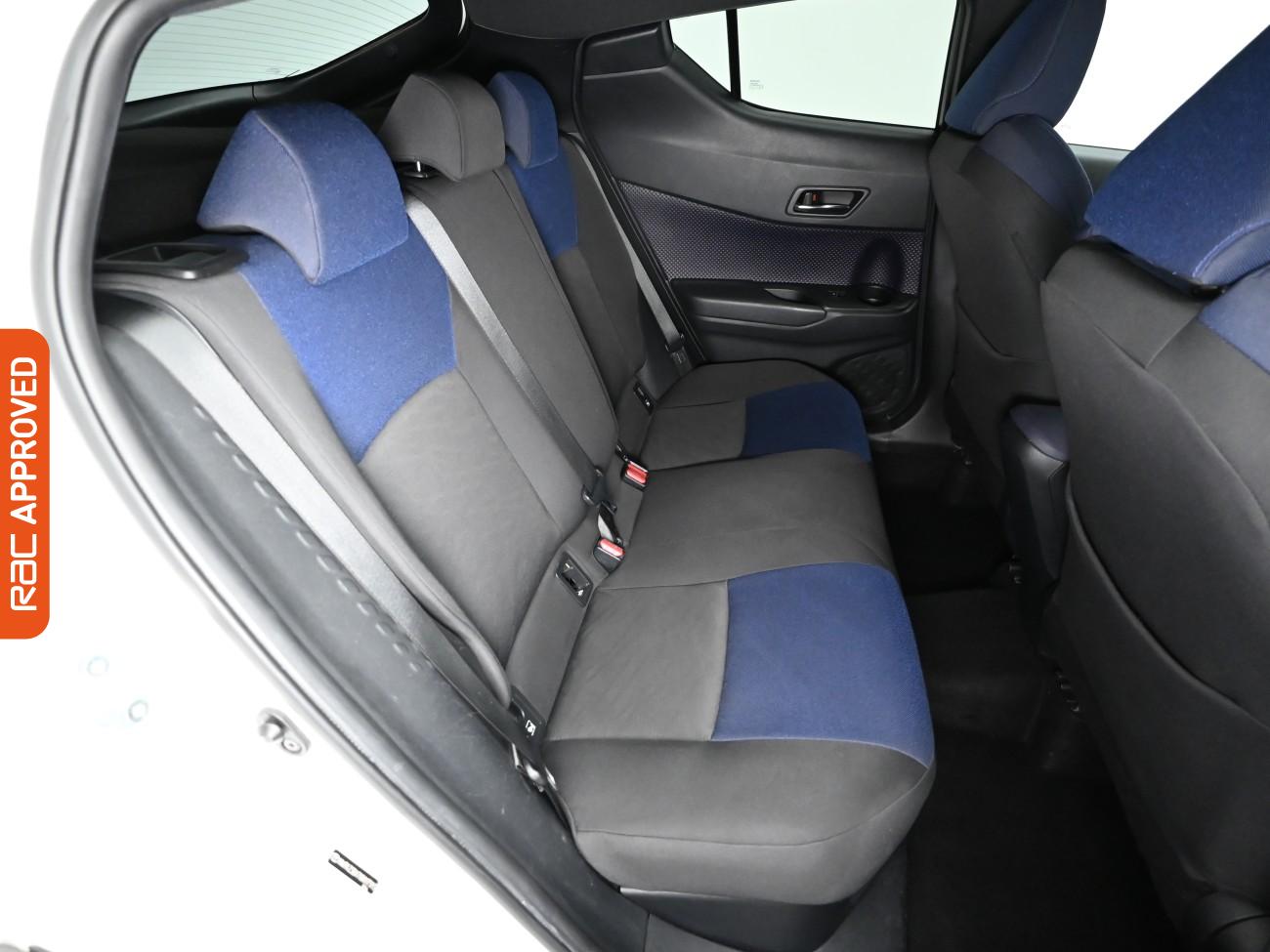 Used Toyota C-HR 2017 for sale - 76863204: Photo 13