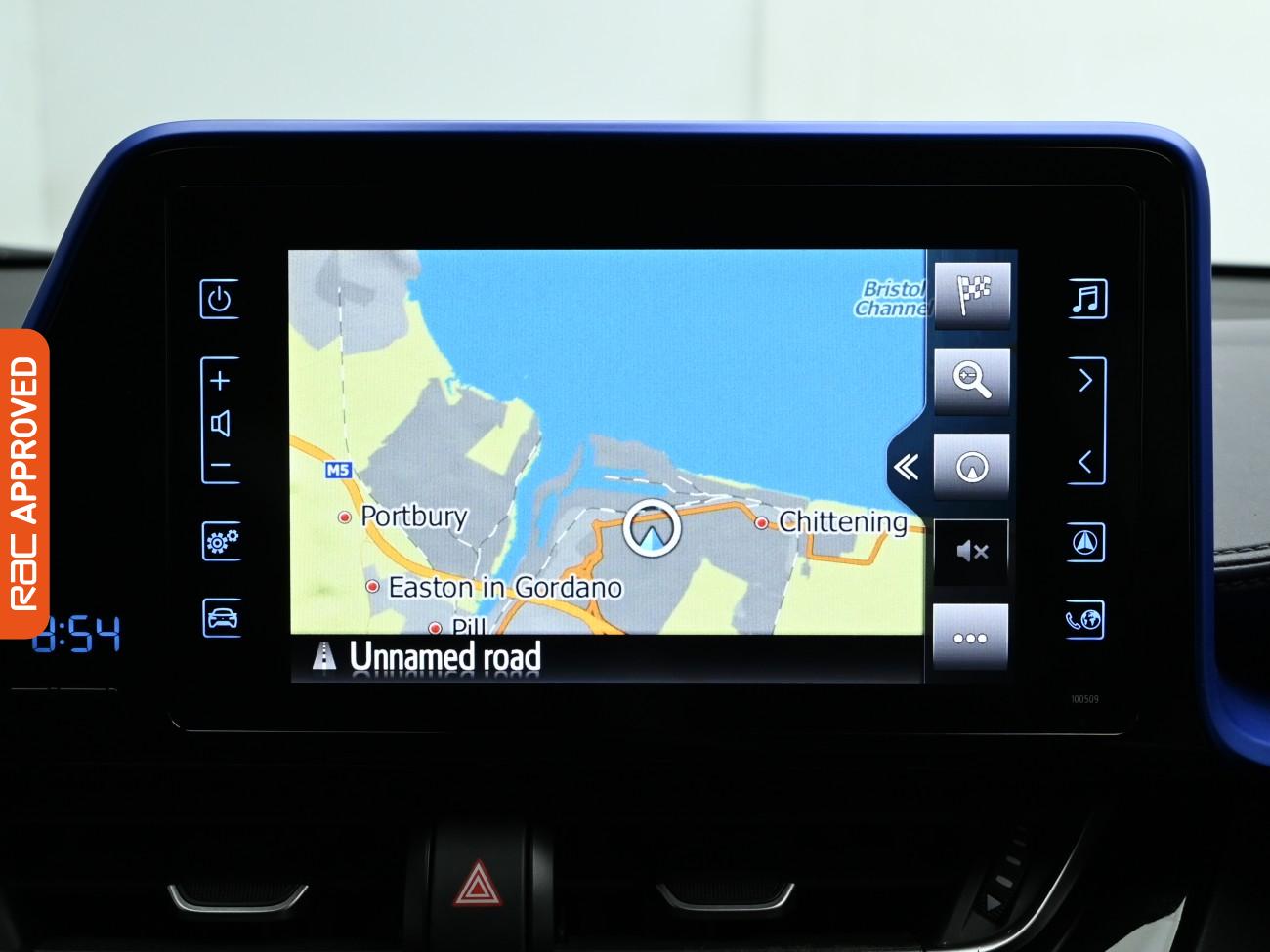 Used Toyota C-HR 2017 for sale - 76863204: Photo 3