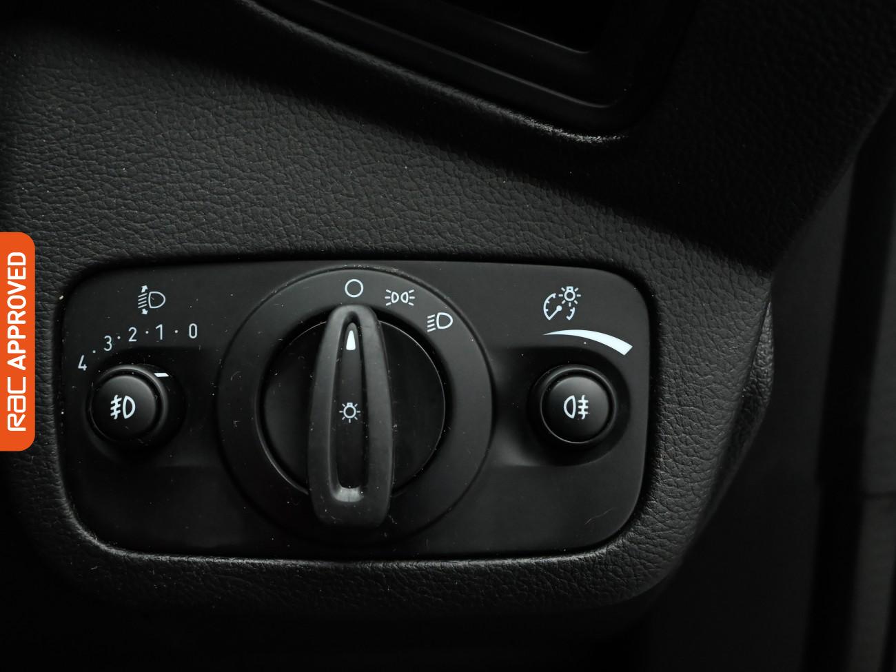 Used Ford Grand C-Max 2016 for sale - 77557443: Photo 18