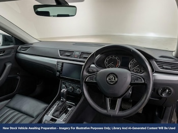 Used Skoda Superb 2016 for sale - 78252199: Photo