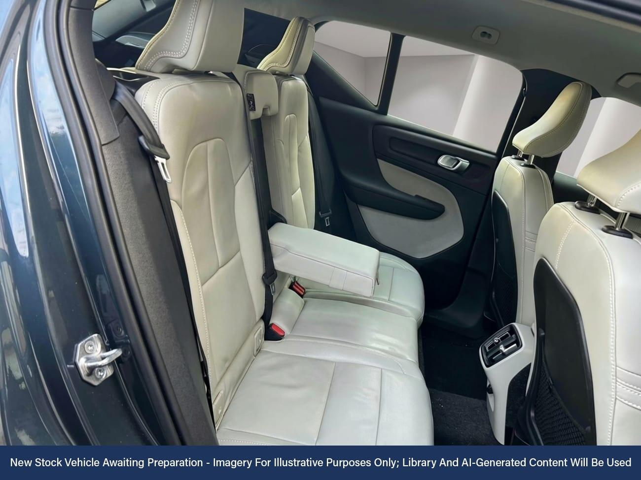 Used Volvo XC40 2021 for sale - 77138897: Photo 4