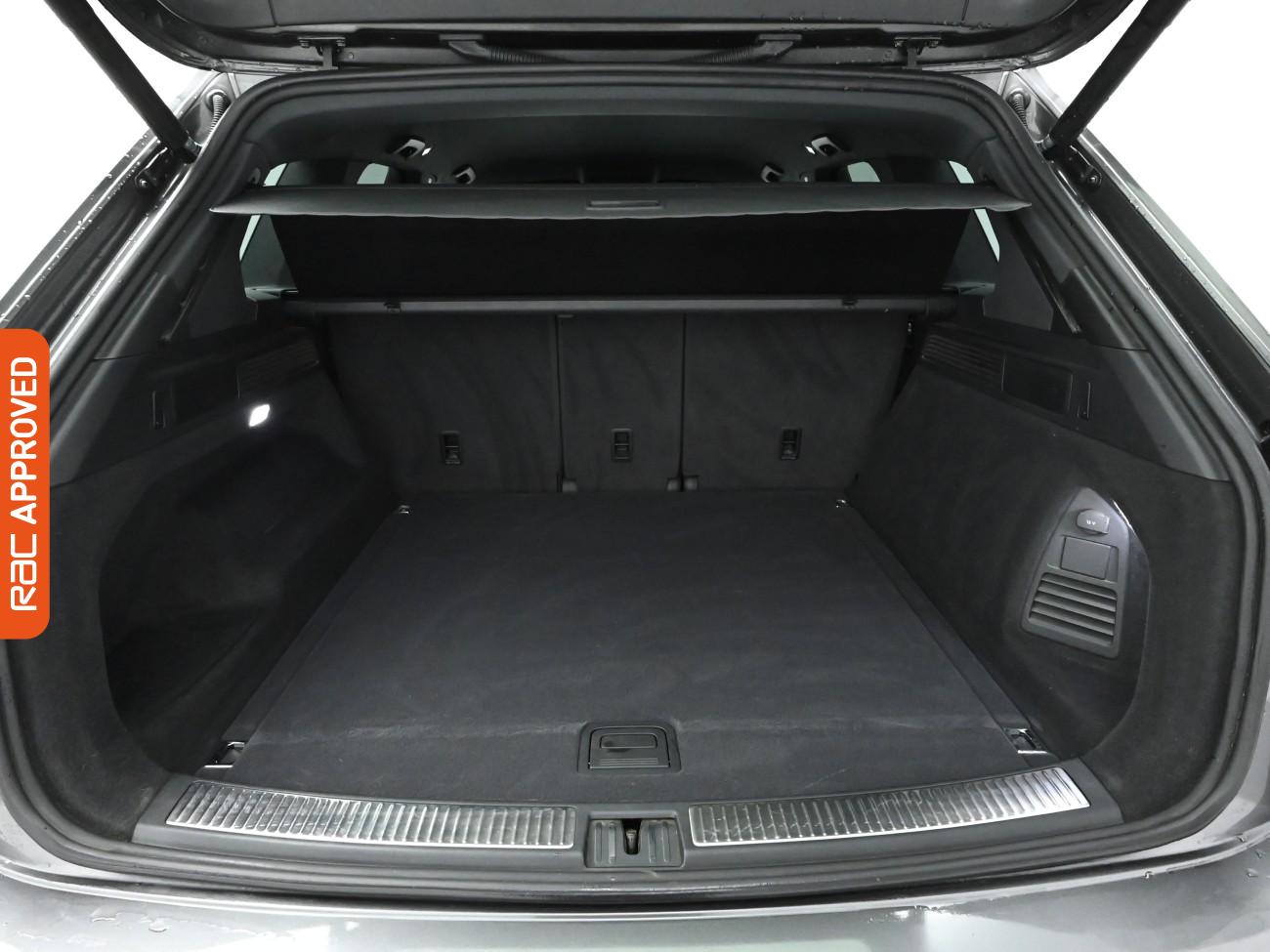 Used Volkswagen Touareg 2020 for sale - 77226349: Photo 28