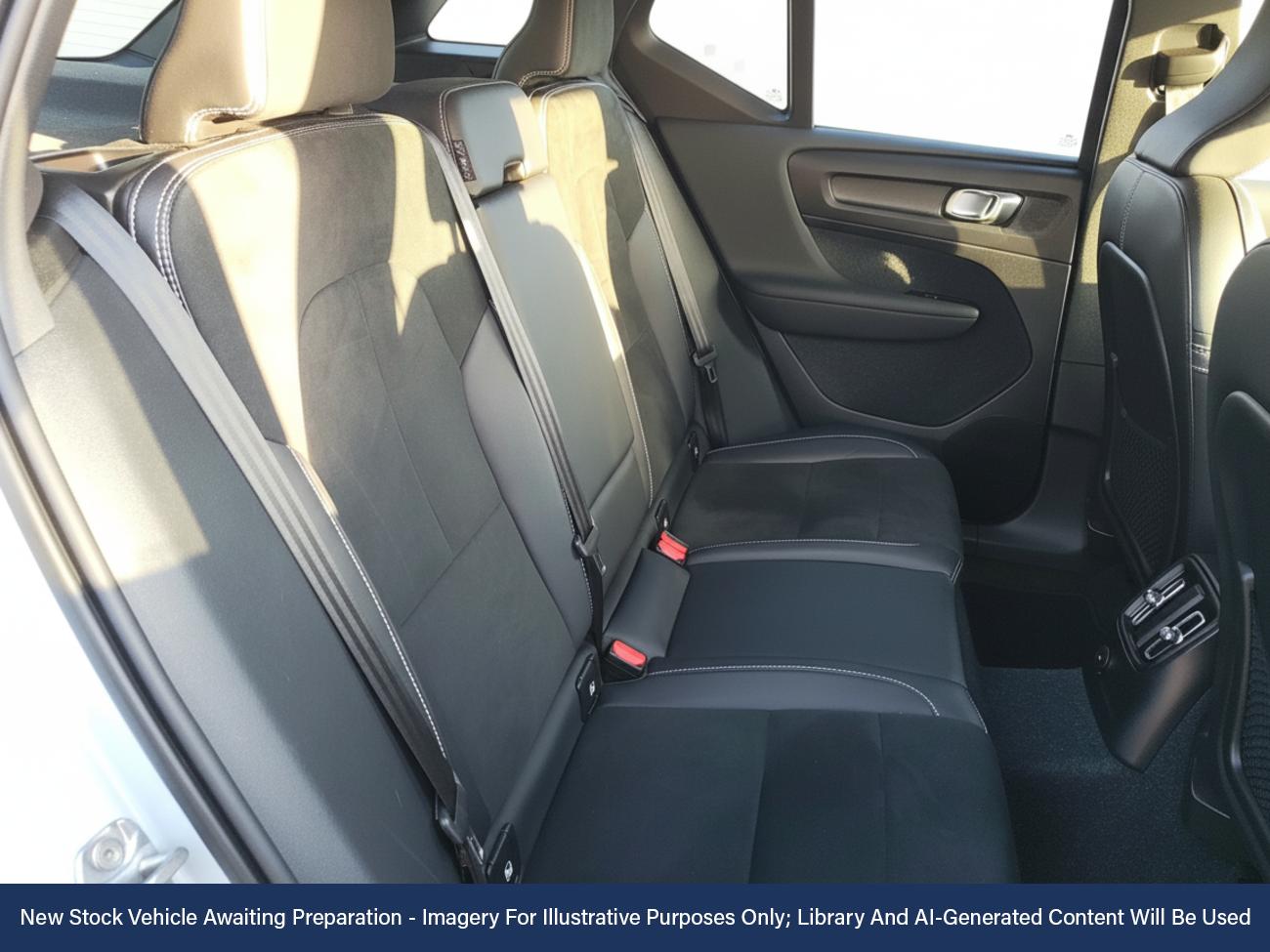 Used Volvo XC40 2021 for sale - 76782930: Photo 4