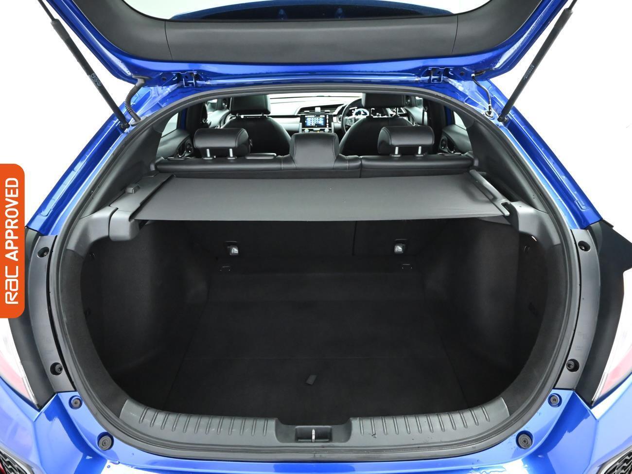 Used Honda Civic 2018 for sale - 78001874: Photo 28