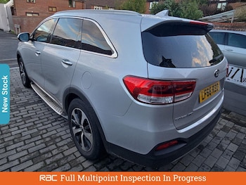 Used Kia Sorento 2016 for sale - 76445545: Photo