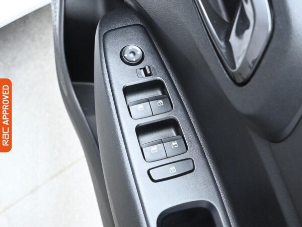 Used Hyundai i10 2022 for sale - 75655502: Photo 21