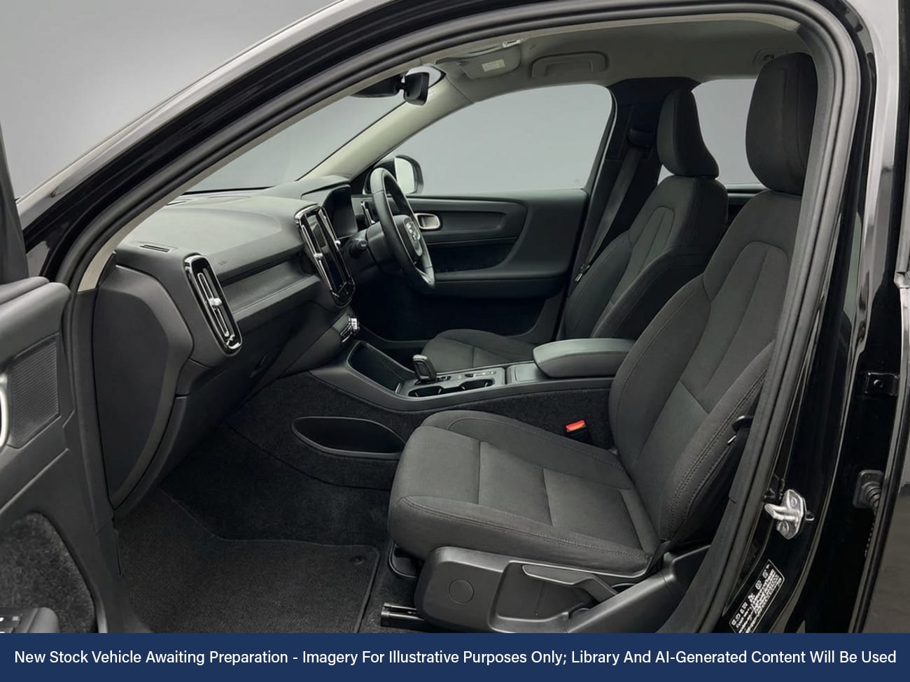 Used Volvo XC40 2022 for sale - 77308820: Photo 3