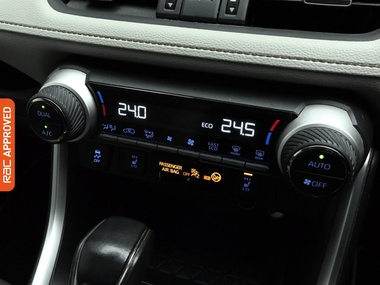 Used Toyota RAV4 2022 for sale - 77620680: Photo 17