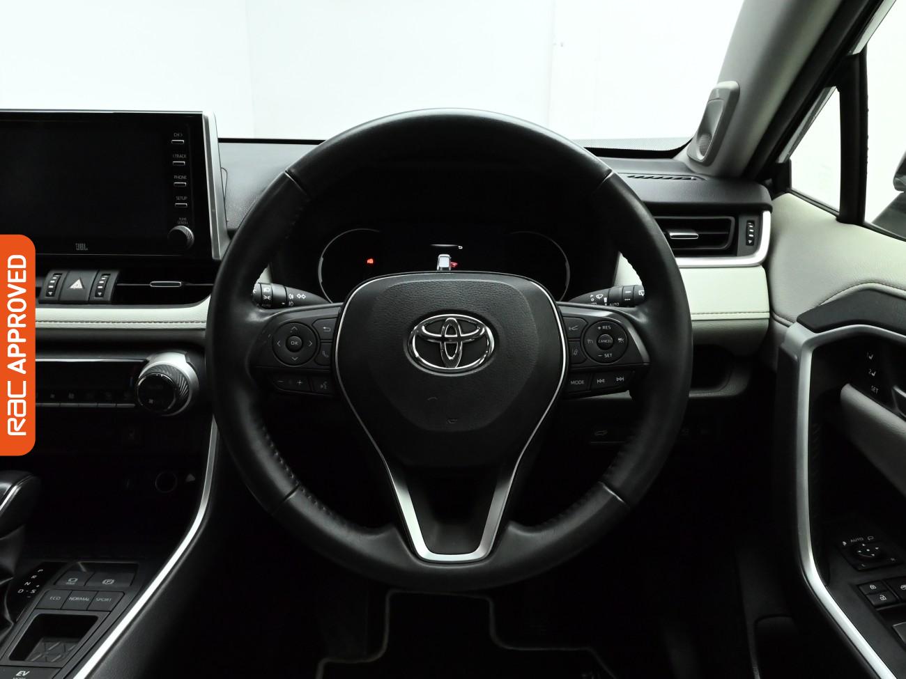 Used Toyota RAV4 2022 for sale - 77620680: Photo 9