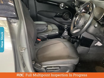 Used MINI Hatch 2021 for sale - 75918368: Photo