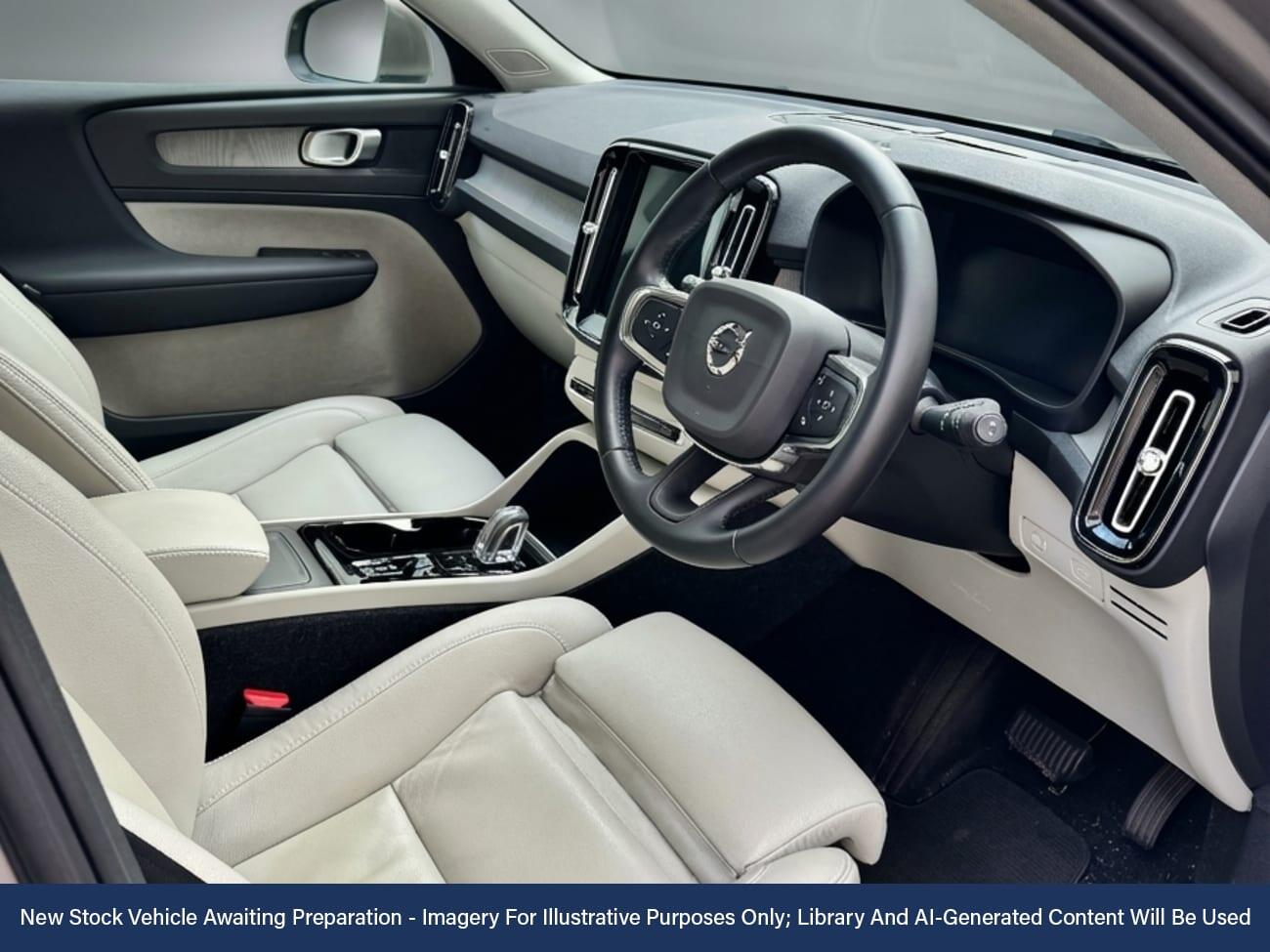 Used Volvo XC40 2020 for sale - 77872581: Photo 3