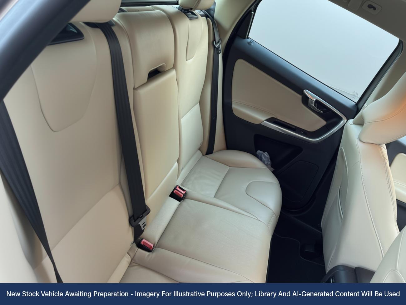 Used Volvo XC60 2015 for sale - 76546207: Photo 4