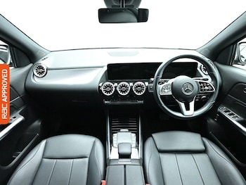 Used Mercedes-Benz EQA 2022 for sale - 78502061: Photo