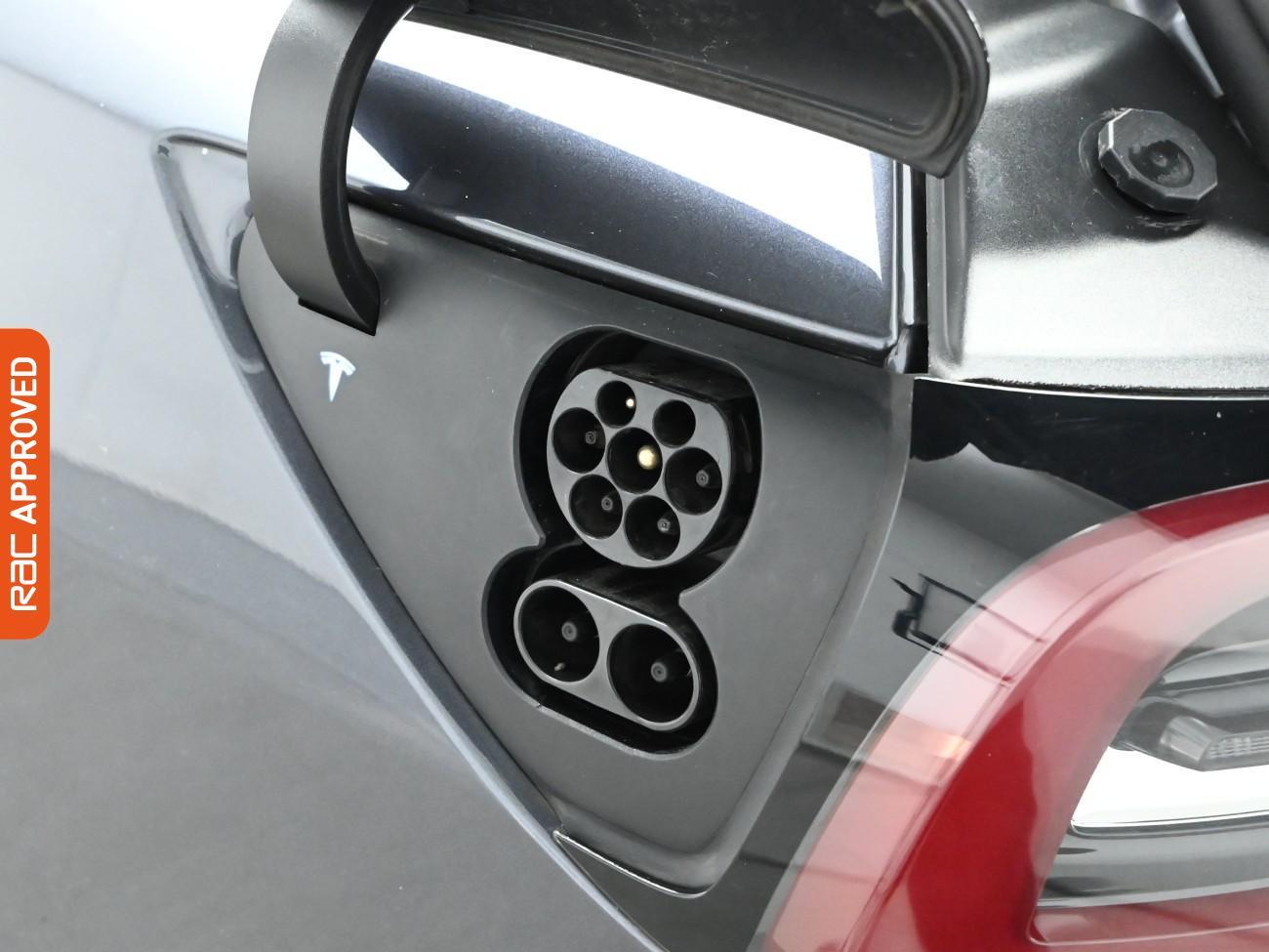 Used Tesla Model 3 2020 for sale - 76863186: Photo 26