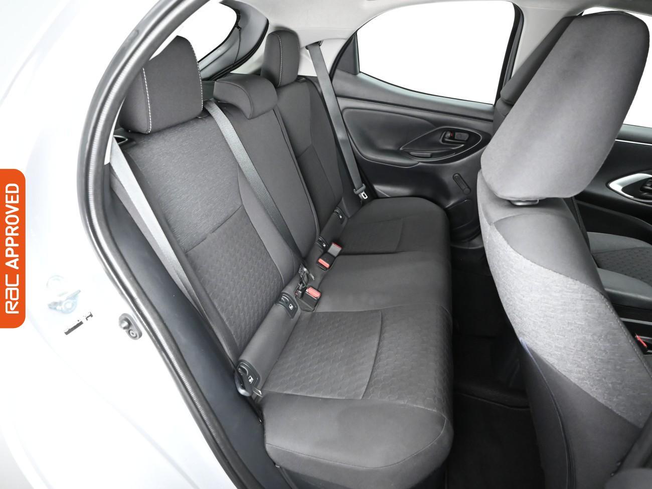 Used Toyota Yaris 2022 for sale - 77158836: Photo 13