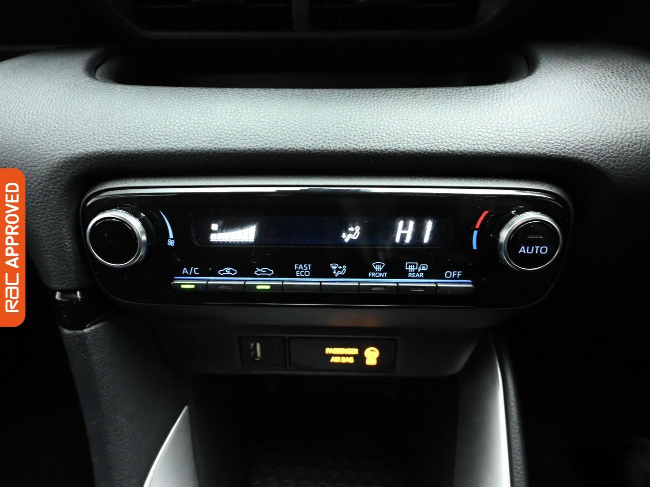 Used Toyota Yaris 2022 for sale - 77158836: Photo 16