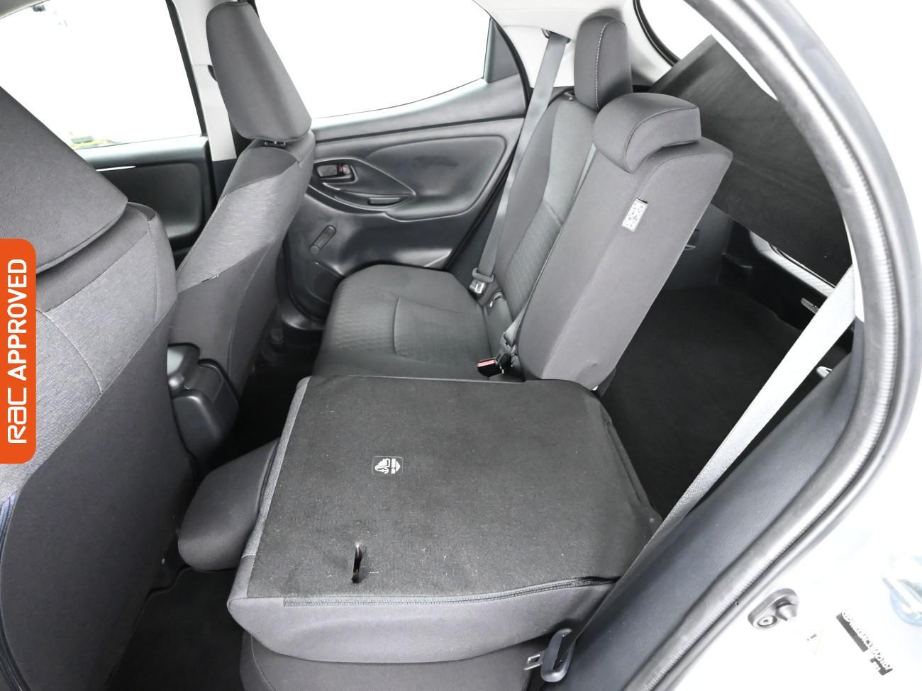 Used Toyota Yaris 2022 for sale - 77158836: Photo 22