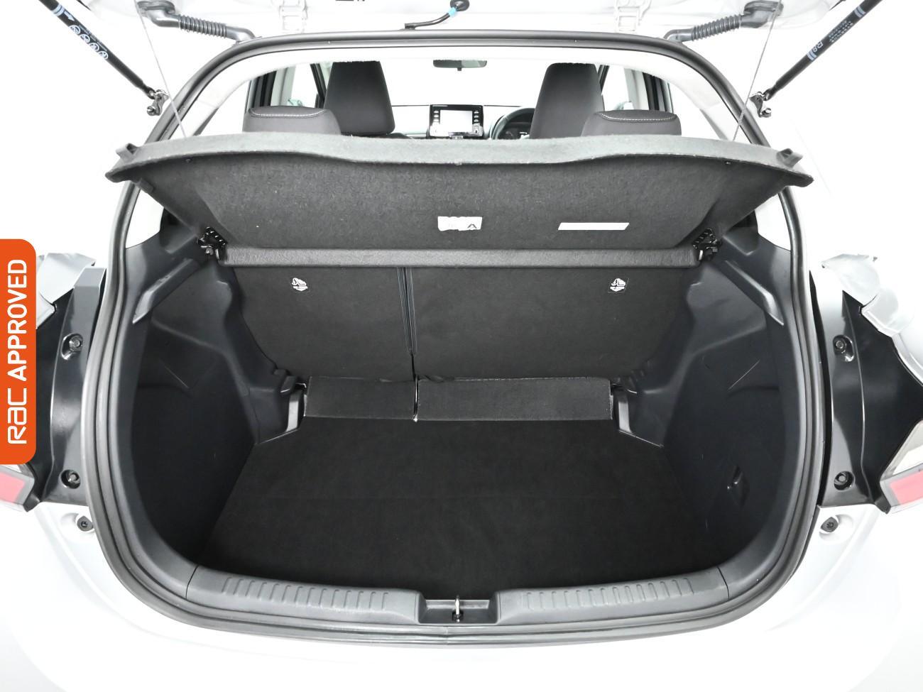 Used Toyota Yaris 2022 for sale - 77158836: Photo 23