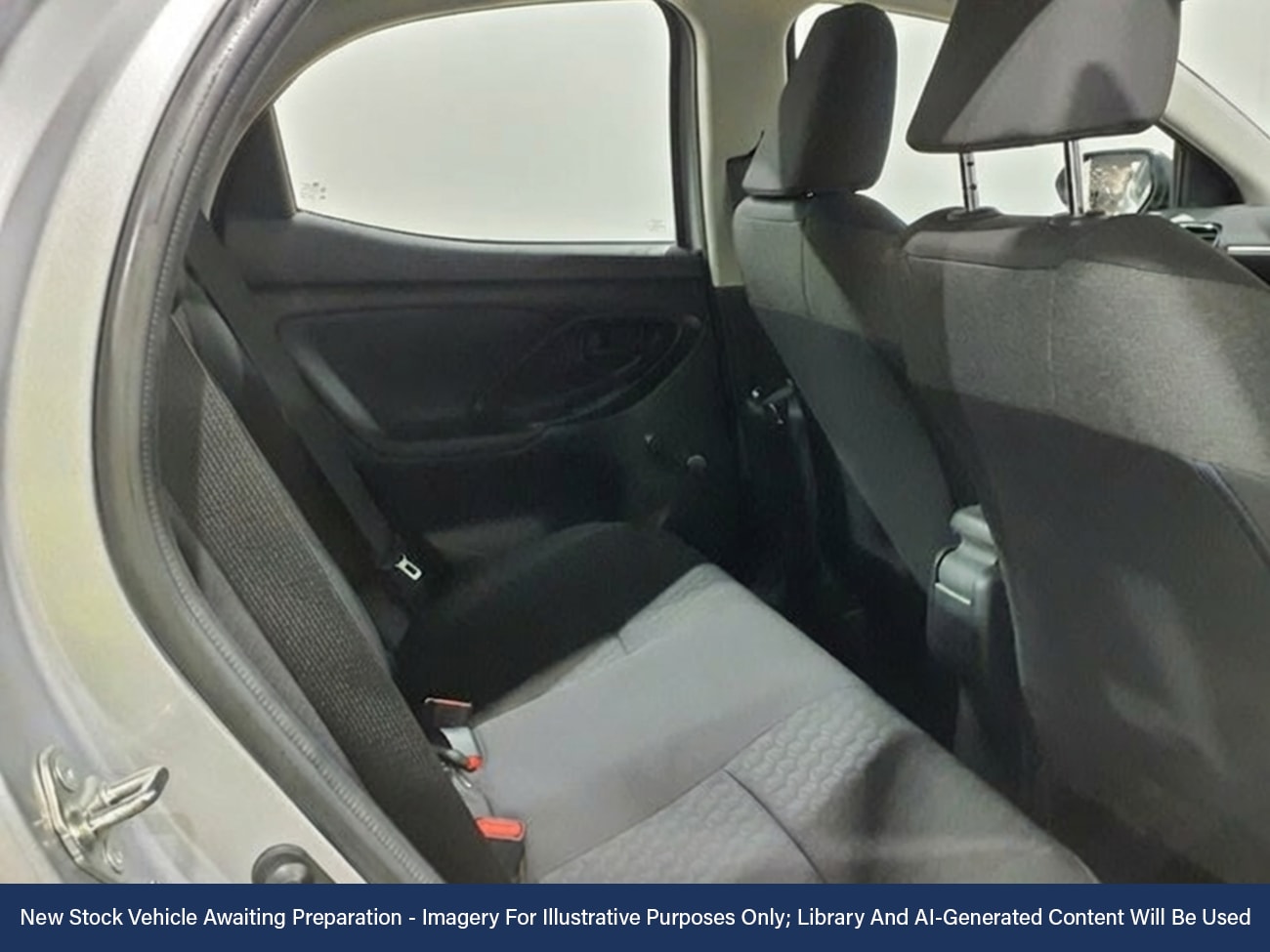 Used Toyota Yaris 2022 for sale - 77158836: Photo 4