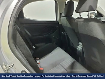 Used Toyota Yaris 2022 for sale - 77158836: Photo