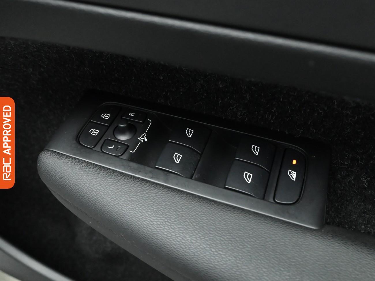 Used Volvo XC40 2019 for sale - 76611848: Photo 23