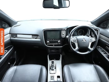 Used Mitsubishi Outlander 2020 for sale - 77179130: Photo