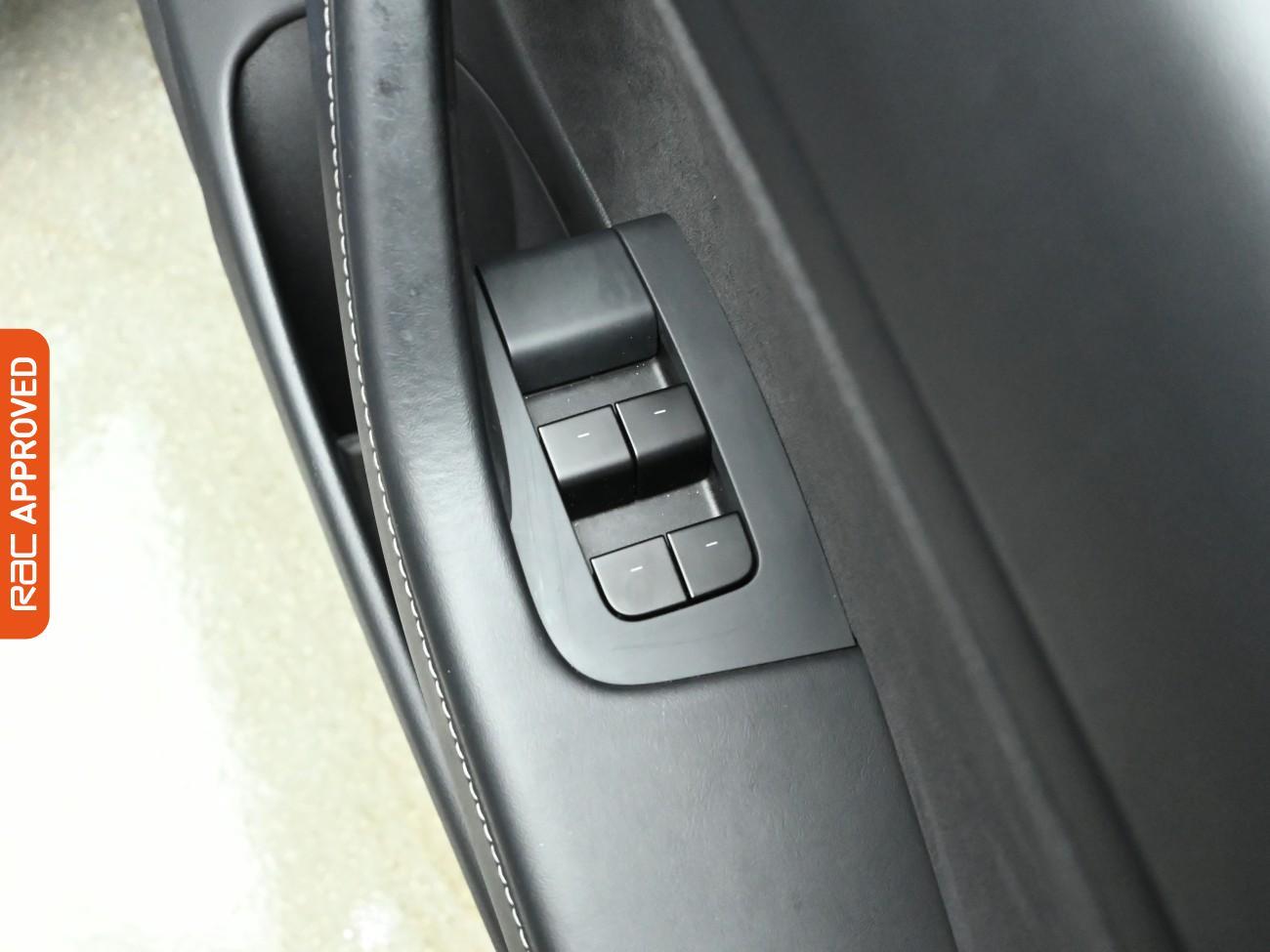 Used Tesla Model 3 2020 for sale - 77557384: Photo 24