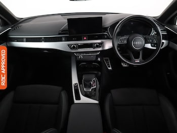 Used Audi A4 2021 for sale - 74986873: Photo